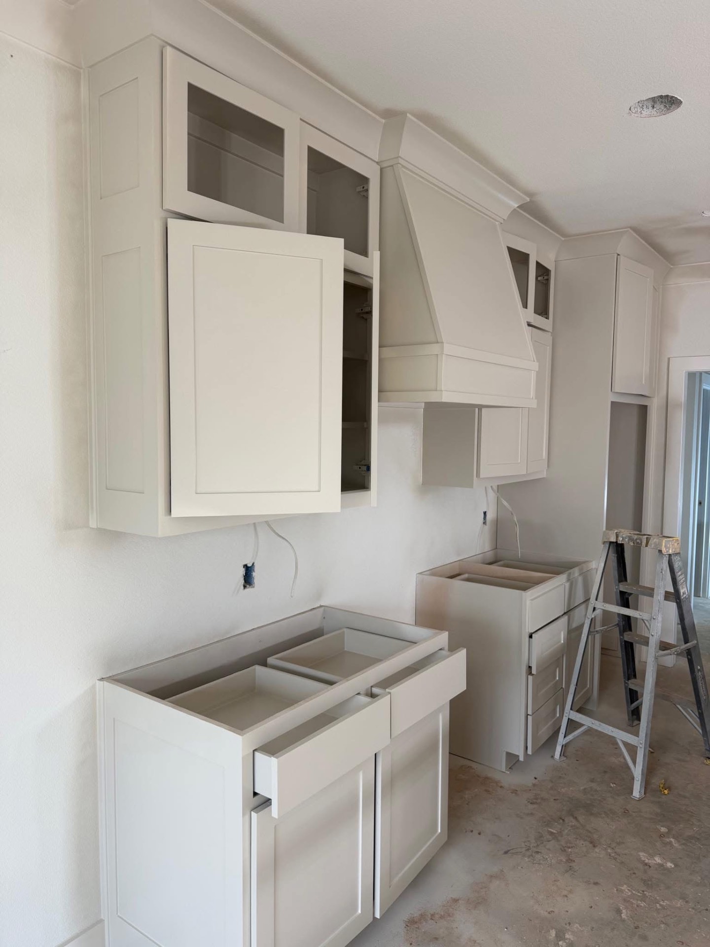 Cabinet finishing